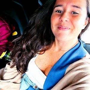 Meet your Posher, Daniella